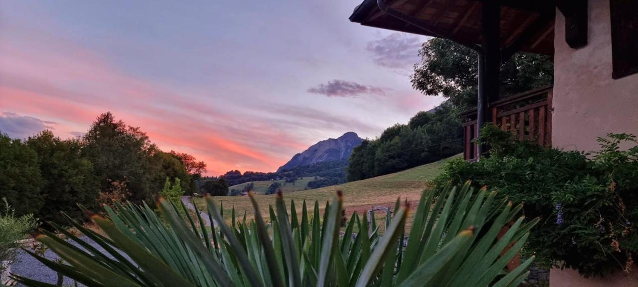 Bed and Breakfast Le Refuge Du Montagnard Marthod Exterior foto